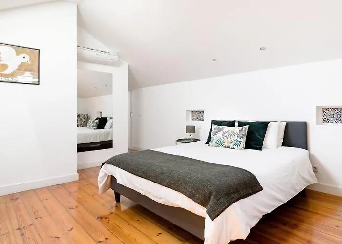 Apartment Downtown Duplex Lissabon