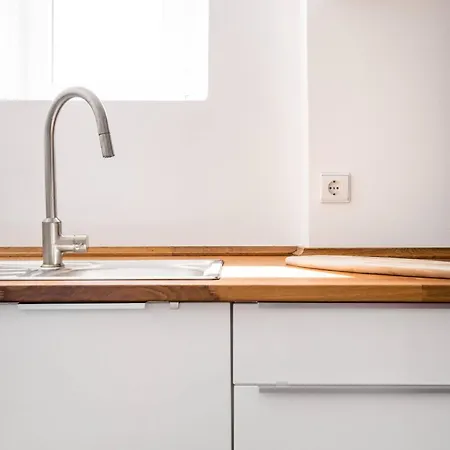 Downtown Duplex 아파트
