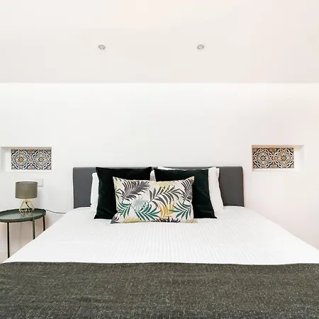 아파트 Downtown Duplex